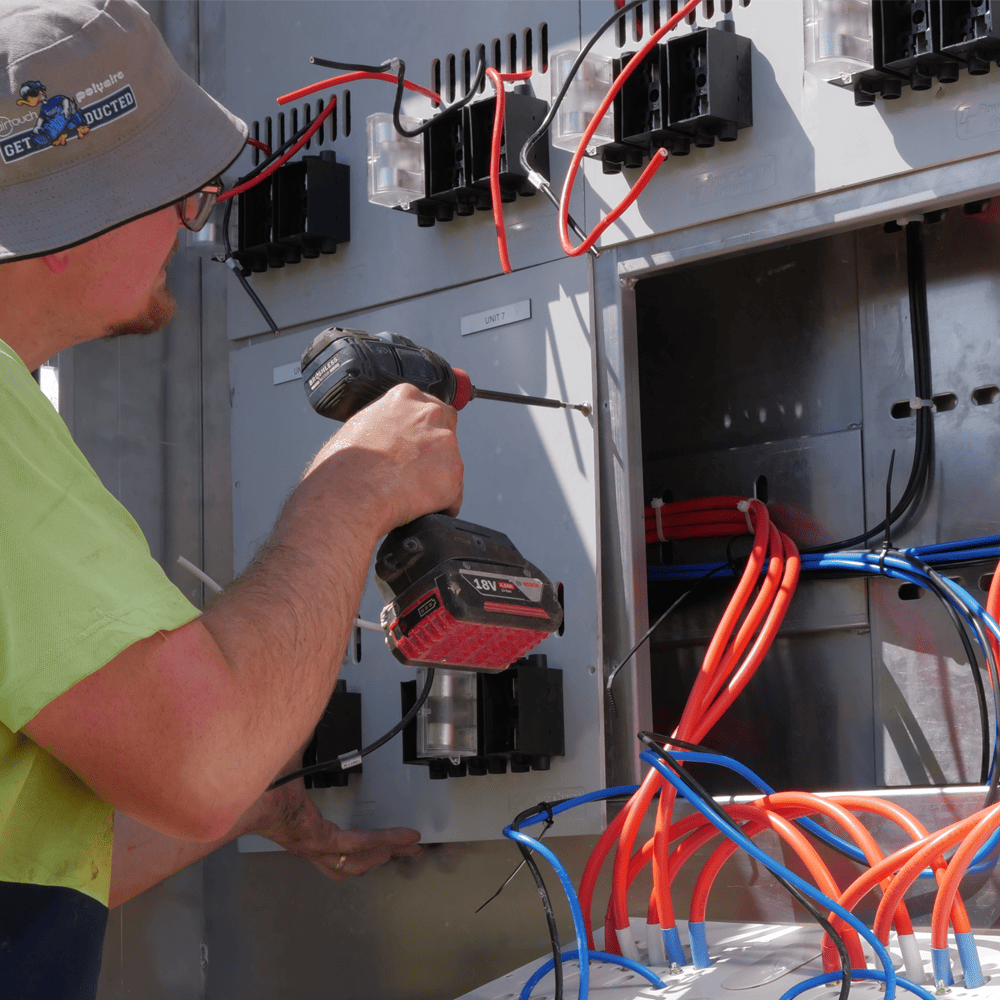Emergency strata electrician - Licensed electrician working on Strata project